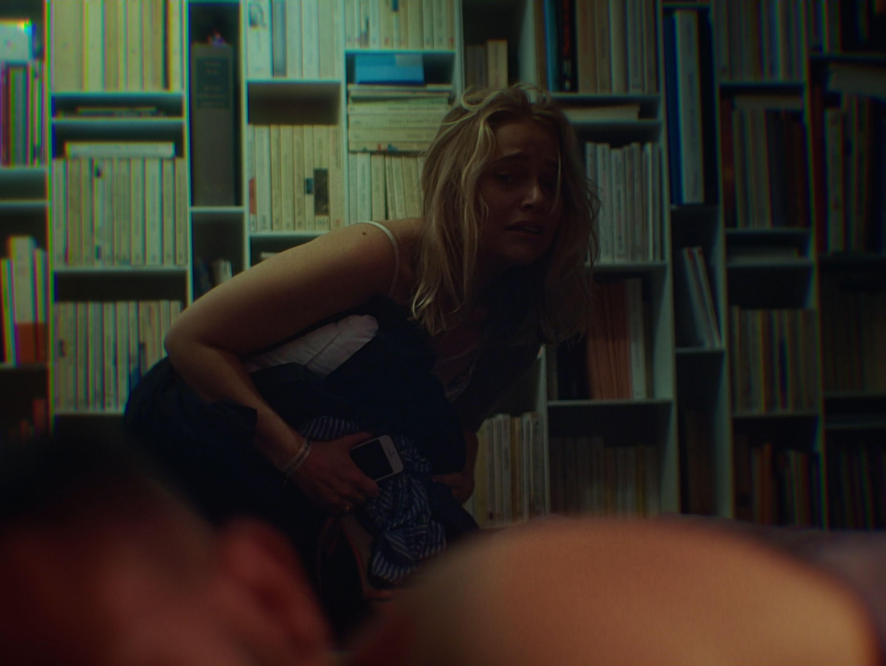 CLOSE UP — still 3